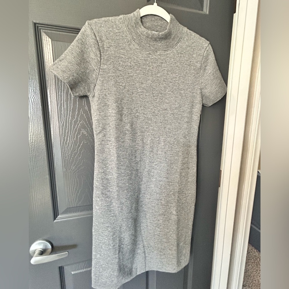 Zara Womens Light Grey Ribbed Sweater Dress